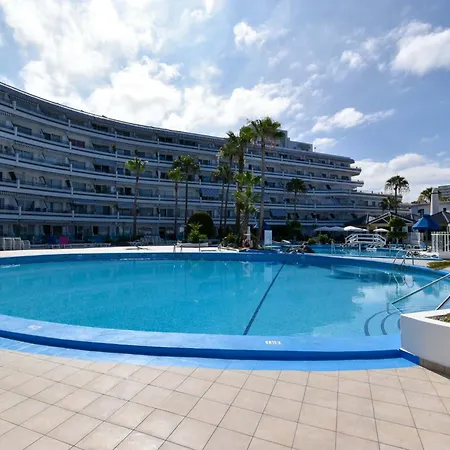 Club Atlantis 78 - One Bed * Costa Adeje (Tenerife)