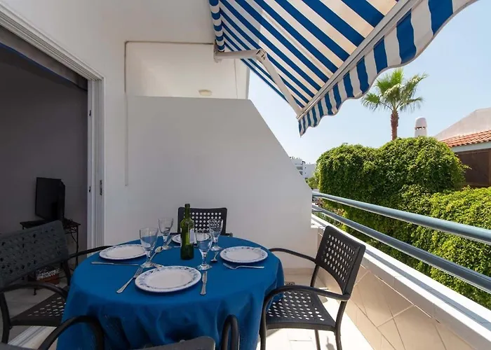 Club Atlantis 78 - One Bed Apartment Costa Adeje (Tenerife)