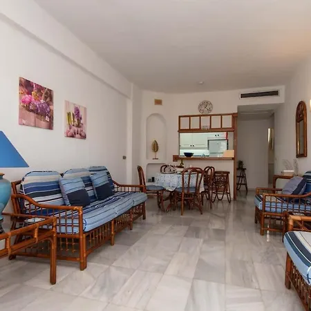 Club Atlantis 78 - One Bed Appartement