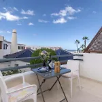 Club Atlantis 78 - One Bed Daire