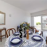 Club Atlantis 78 - One Bed Daire