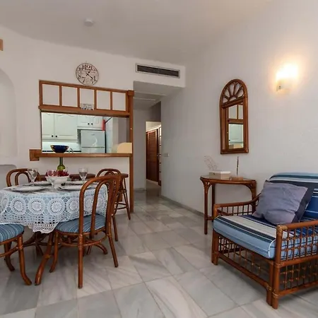 Club Atlantis 78 - One Bed Appartement