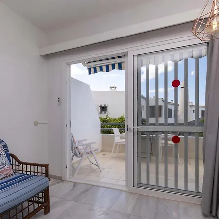 Club Atlantis 78 - One Bed Daire