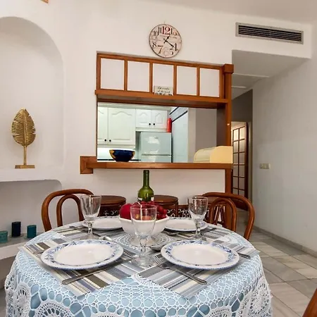 Club Atlantis 78 - One Bed Costa Adeje (Tenerife)