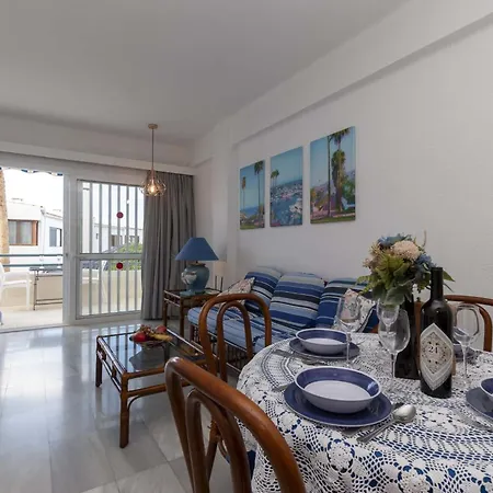Club Atlantis 78 - One Bed * Costa Adeje (Tenerife)